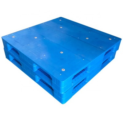 1100 x 1100 steel reinforced plastic pallet for selective rack 1000kg